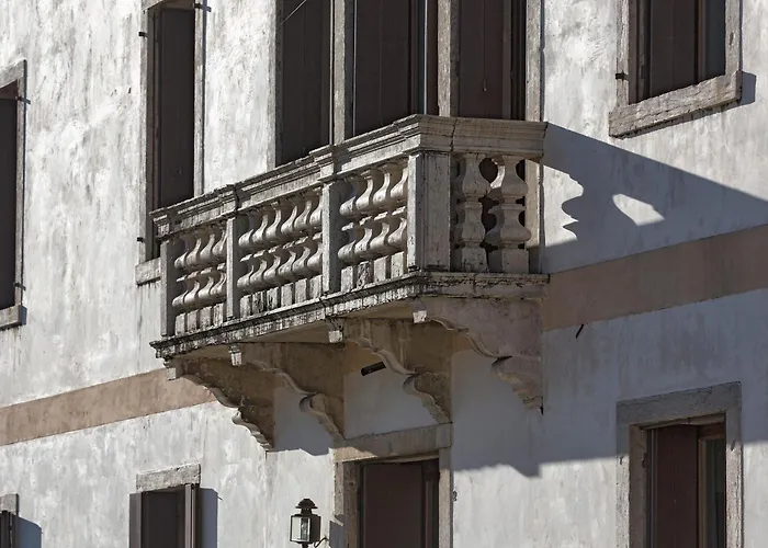 Stecchini Bed & Breakfast 4*